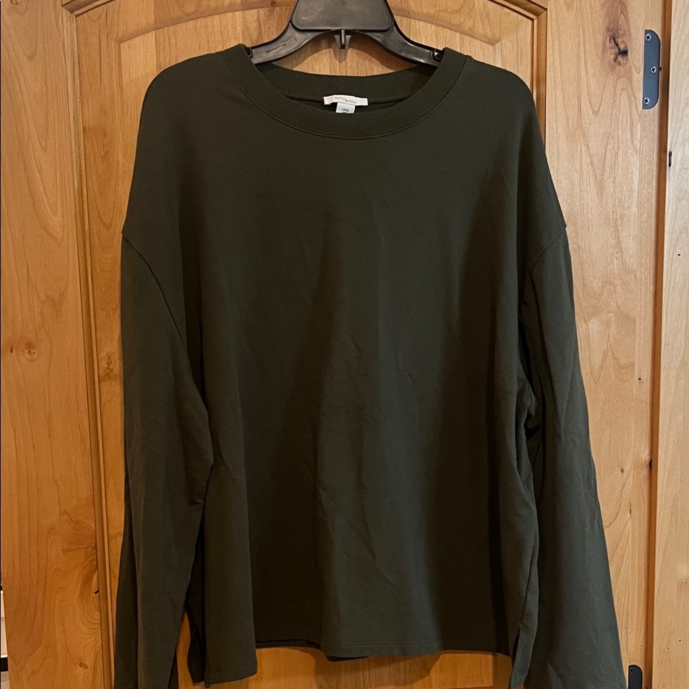 Daily Ritual Women's Dark Green Sweatshirt